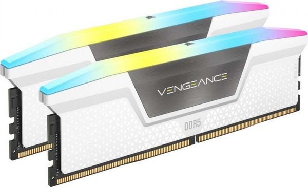 Pamięć Corsair Vengeance RGB, DDR5, 32 GB, 6400MHz, CL36 (CMH32GX5M2B6400Z36W)